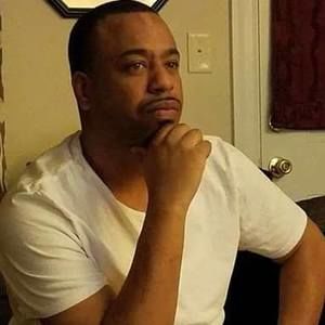 Meet your Posher, Nicholas